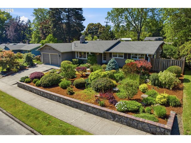 11850 Sw FOOTHILL Dr, Portland, OR 97225