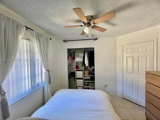 1133 NE 210th Ter, Miami, FL 33179