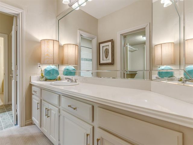 14808 Maplelake Drive, Edmond, OK 73013