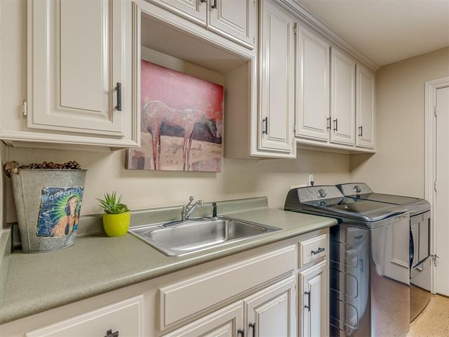 14808 Maplelake Drive, Edmond, OK 73013