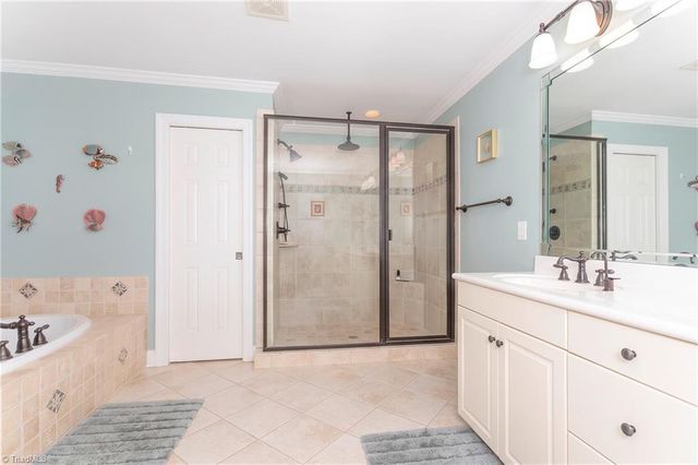 120 LaTrobe Court, Advance, NC 27006