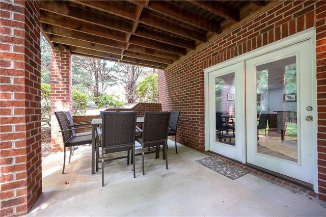 120 LaTrobe Court, Advance, NC 27006