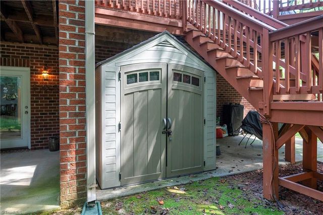 120 LaTrobe Court, Advance, NC 27006