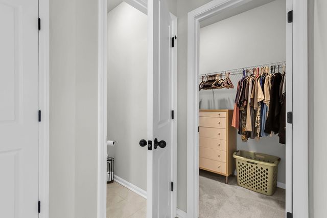 608 Blueway Avenue, Summerville, SC 29486