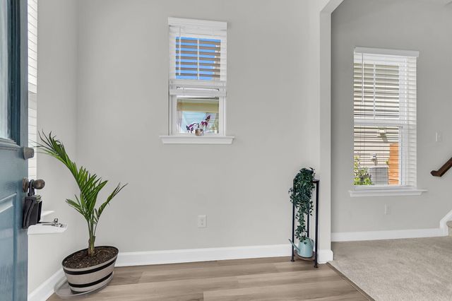 608 Blueway Avenue, Summerville, SC 29486