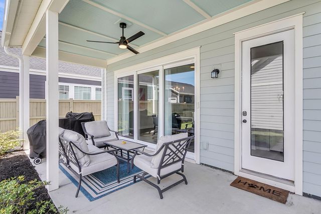 608 Blueway Avenue, Summerville, SC 29486