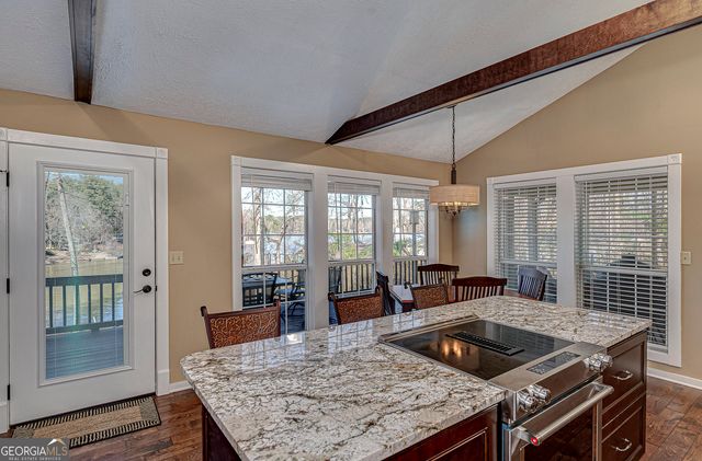 207 Quail Trail, Jackson, GA 30233