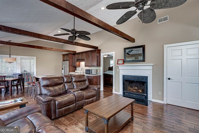 207 Quail Trail, Jackson, GA 30233