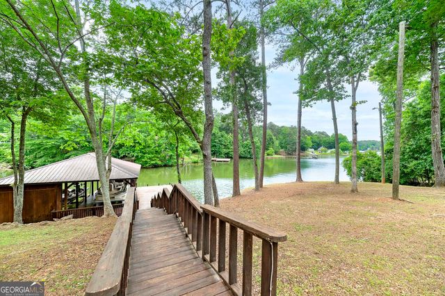 207 Quail Trail, Jackson, GA 30233