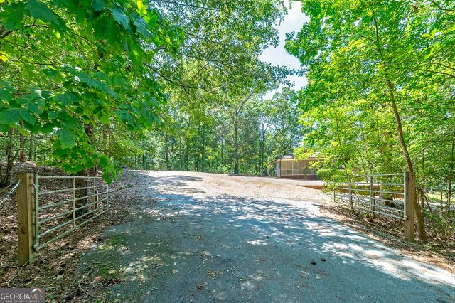 207 Quail Trail, Jackson, GA 30233