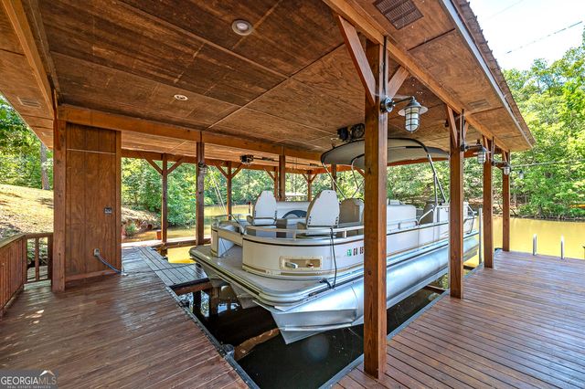 207 Quail Trail, Jackson, GA 30233