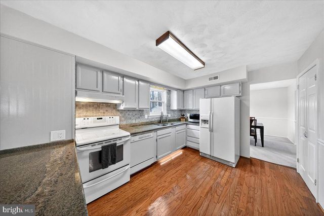 38 STALLION DR, Newark, DE 19713
