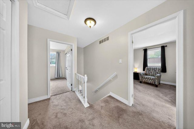 38 STALLION DR, Newark, DE 19713