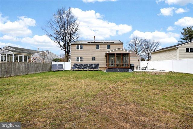 38 STALLION DR, Newark, DE 19713
