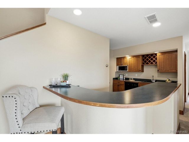 10562 Sandstone Run, Littleton, CO 80125