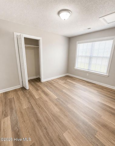327 Johnson Lane, Winterville, NC 28590