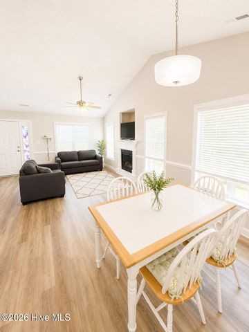 327 Johnson Lane, Winterville, NC 28590