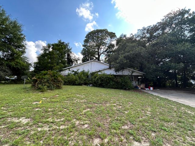 69 NE Laurie Drive, Fort Walton Beach, FL 32548