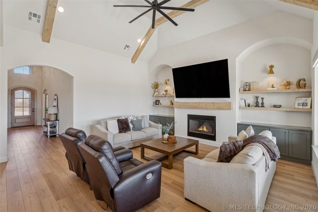 29322 E 106th Street S, Coweta, OK 74429