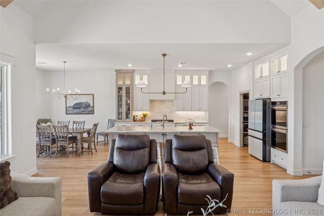 29322 E 106th Street S, Coweta, OK 74429