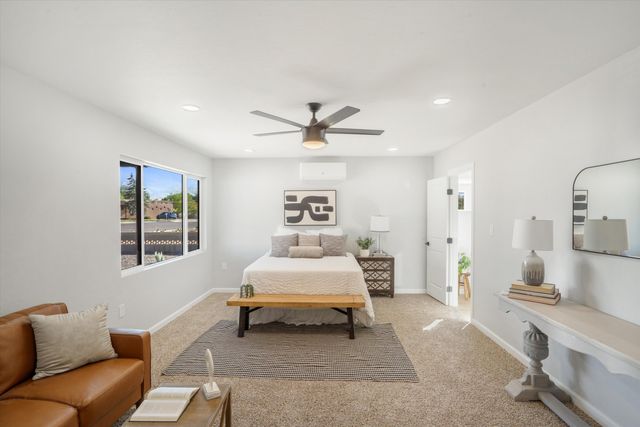 3209 VALLEY HAVEN Court NW, Albuquerque, NM 87107