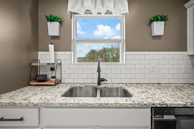 540 N Cygnet Lake Drive, Benton Harbor, MI 49022