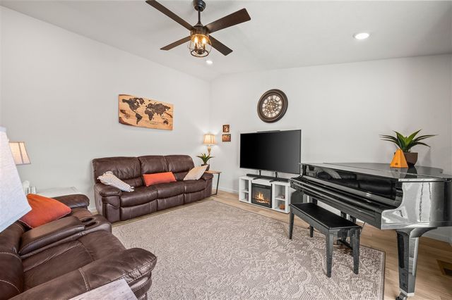 540 N Cygnet Lake Drive, Benton Harbor, MI 49022