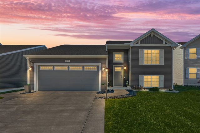 540 N Cygnet Lake Drive, Benton Harbor, MI 49022