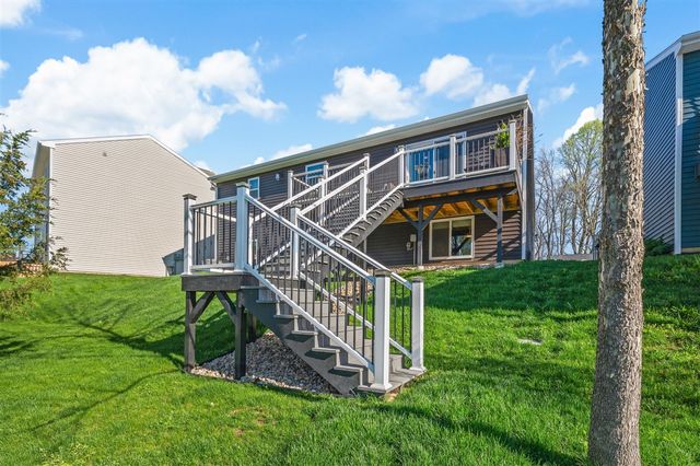 540 N Cygnet Lake Drive, Benton Harbor, MI 49022