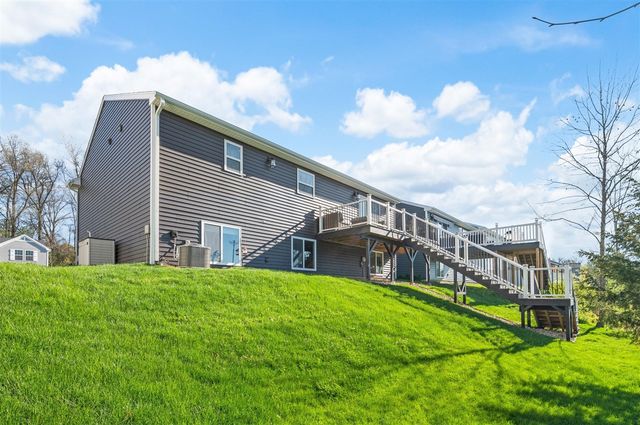 540 N Cygnet Lake Drive, Benton Harbor, MI 49022