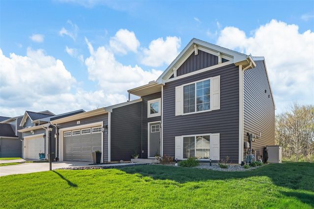 540 N Cygnet Lake Drive, Benton Harbor, MI 49022