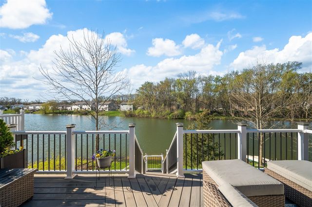 540 N Cygnet Lake Drive, Benton Harbor, MI 49022