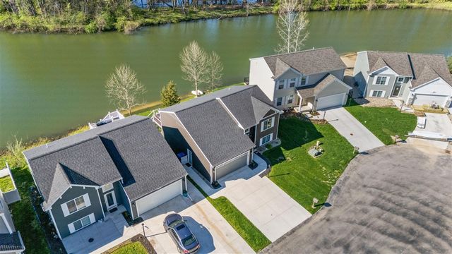 540 N Cygnet Lake Drive, Benton Harbor, MI 49022