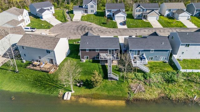 540 N Cygnet Lake Drive, Benton Harbor, MI 49022