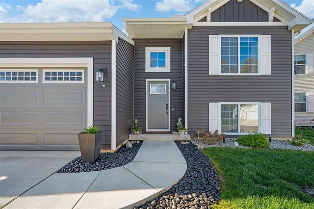 540 N Cygnet Lake Drive, Benton Harbor, MI 49022