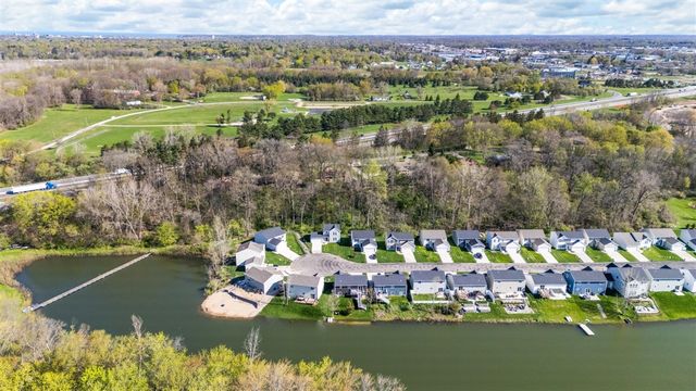 540 N Cygnet Lake Drive, Benton Harbor, MI 49022