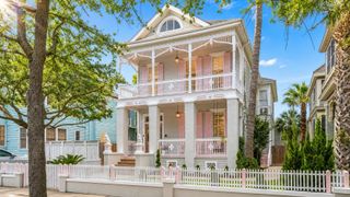 1522 Ball Street, Galveston, TX 77550