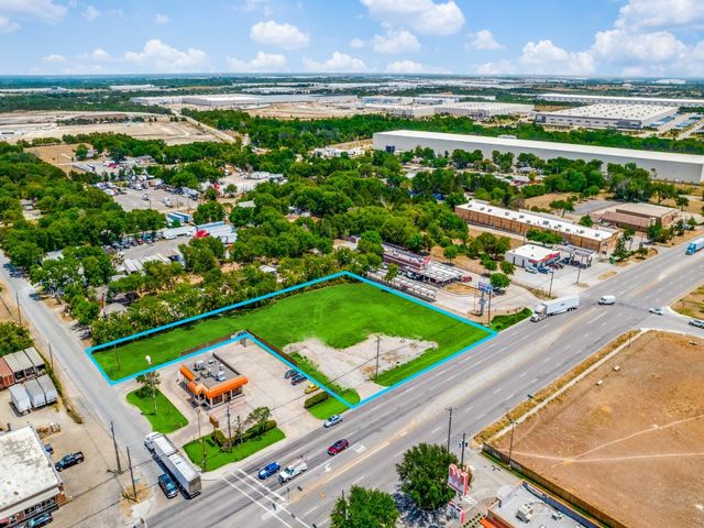 8520 S Lancaster Road, Dallas, TX 75241