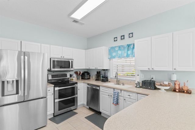 6203 Catalina Dr Unit 1112, North Myrtle Beach, SC 29582