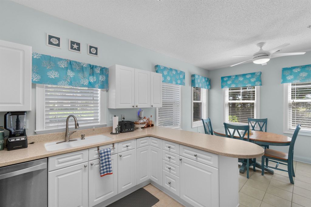 6203 Catalina Dr Unit 1112, North Myrtle Beach, SC 29582 — photo 5