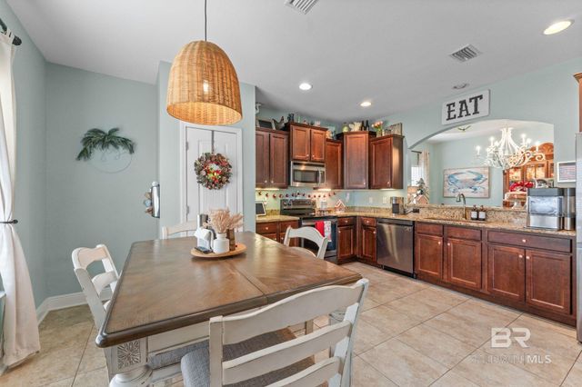 6037 Andhurst Drive, Gulf Shores, AL 36532