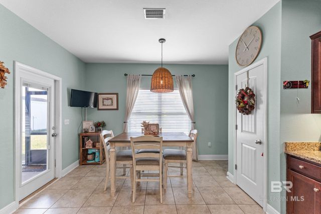 6037 Andhurst Drive, Gulf Shores, AL 36532