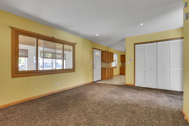 3784 E Deshler Avenue, Columbus, OH 43227