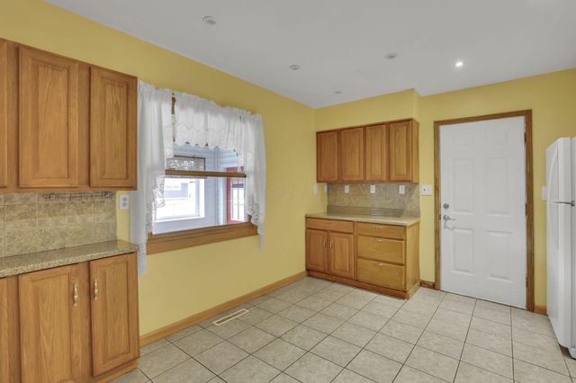 3784 E Deshler Avenue, Columbus, OH 43227