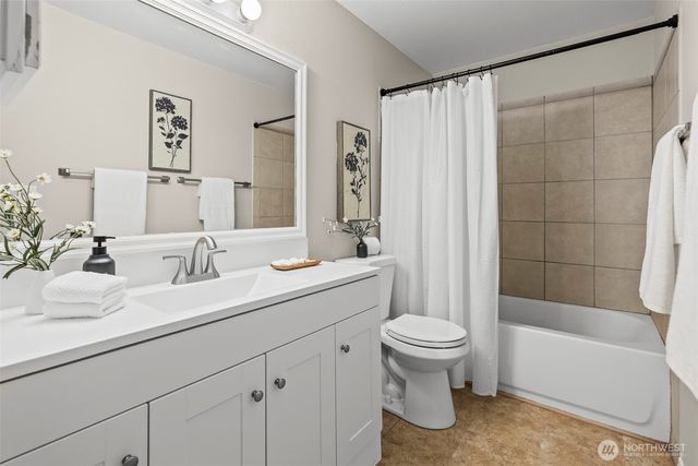 296 298 North Shore Boulevard, Fox Island, WA 98333
