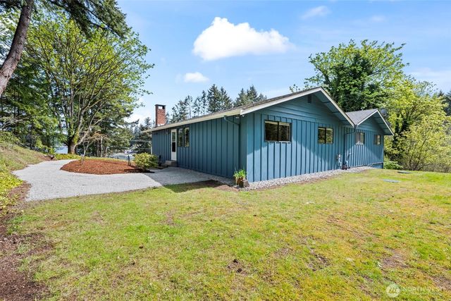 296 298 North Shore Boulevard, Fox Island, WA 98333