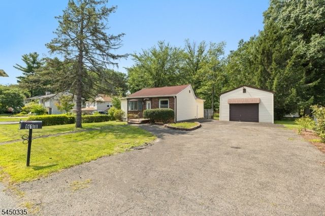 618 Wood Ave, North Brunswick Twp., NJ 08902