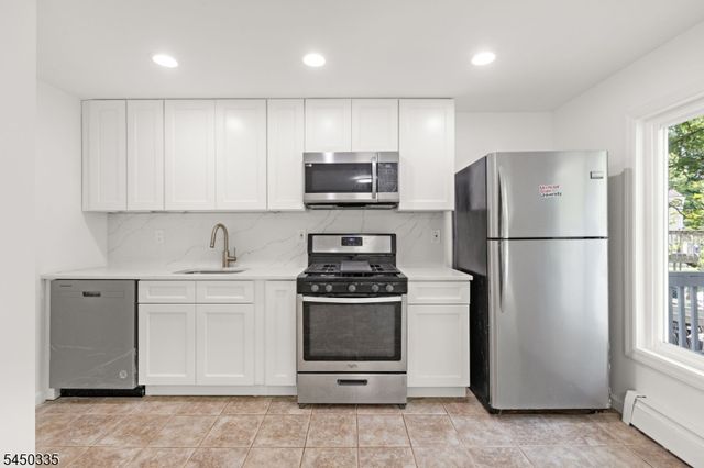 618 Wood Ave, North Brunswick Twp., NJ 08902