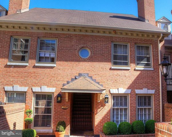 622 S COLUMBUS ST, Alexandria, VA 22314