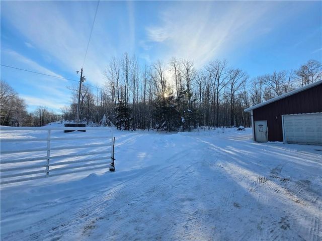 15260 W Reiskes Road, Hayward, WI 54843